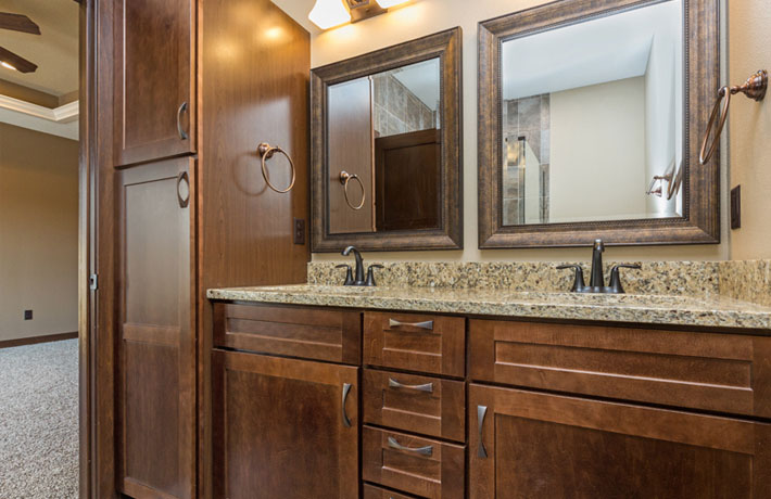 Inviting Entertainment